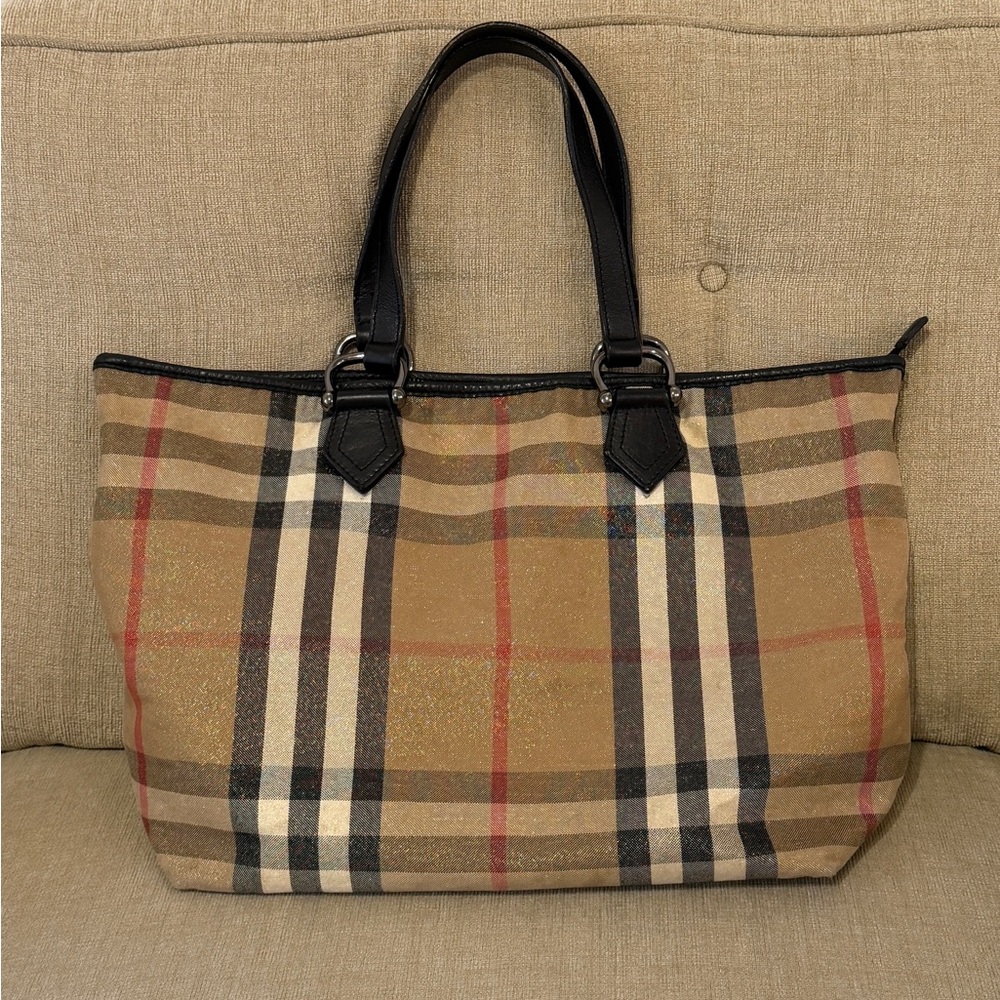 Burberry Shimmering Shoulder bag